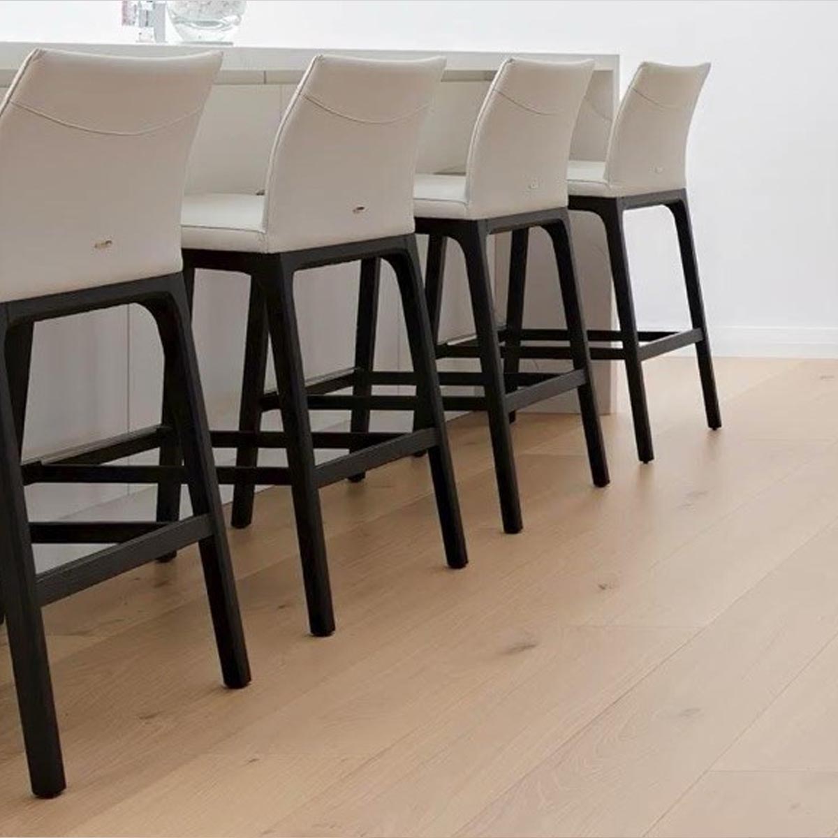 Prestige-Oak-Engineered-Timber-Flooring-grigio-21mm-2